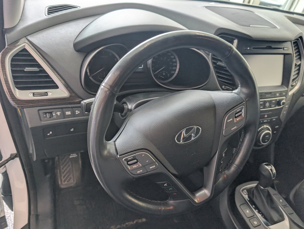 2017 Hyundai Santa Fe Sport Luxury AWD, in Magog, Quebec - 13 - w1024h768px