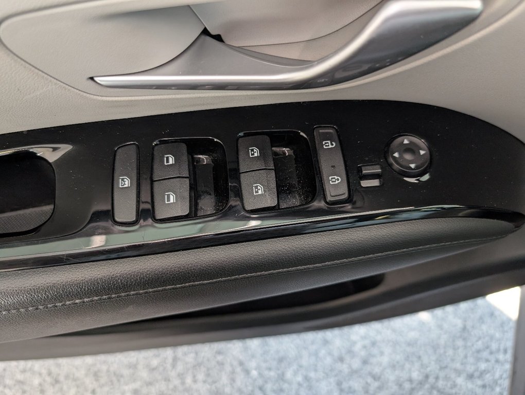 Hyundai Tucson Hybrid Luxury AWD, 2022 à Magog, Québec - 16 - w1024h768px