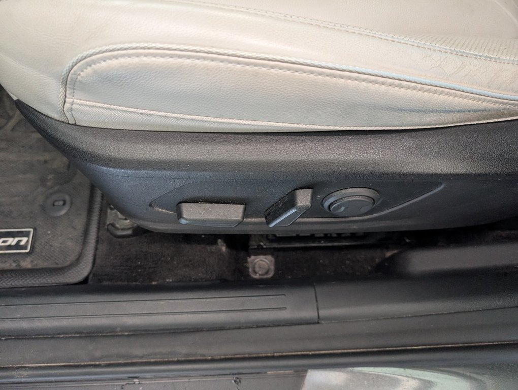 Hyundai Tucson Hybrid Luxury AWD, 2022 à Magog, Québec - 14 - w1024h768px