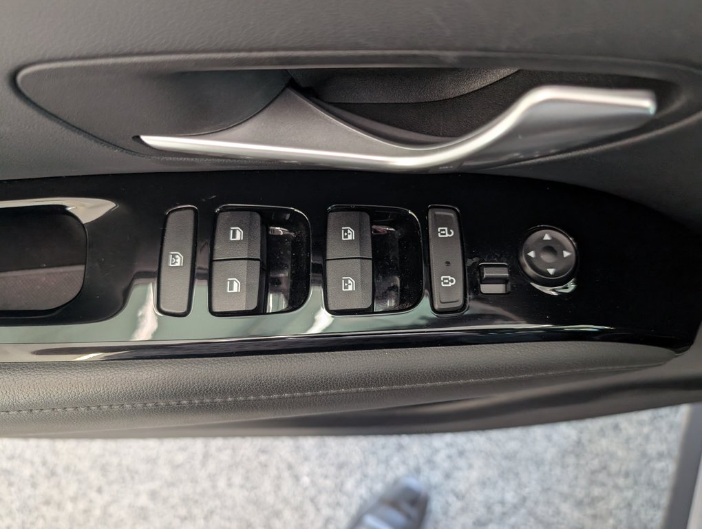 Hyundai Tucson Hybrid Luxury AWD, 2022 à Magog, Québec - 14 - w1024h768px