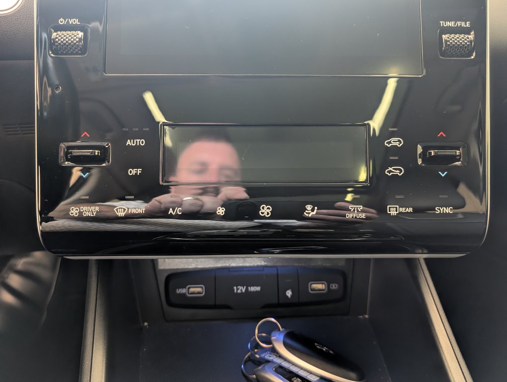Hyundai Tucson Hybrid Luxury AWD, 2022 à Magog, Québec - 17 - w1024h768px