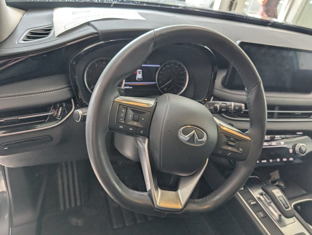 Infiniti QX60 PURE 2023 à Magog, Québec - 16 - w1024h768px