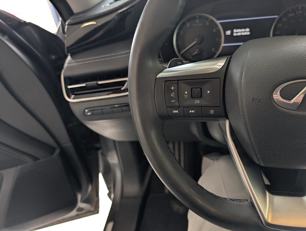 Infiniti QX60 PURE 2023 à Magog, Québec - 22 - w1024h768px