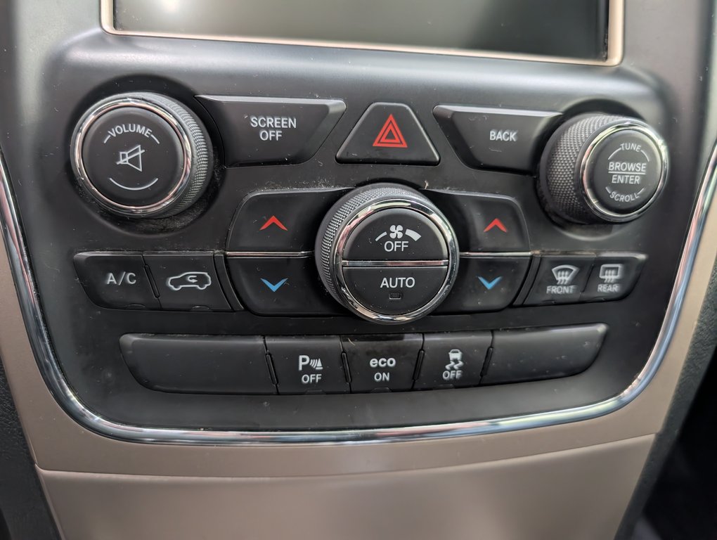 Jeep Grand Cherokee Limited AWD, 2014 à Magog, Québec - 19 - w1024h768px