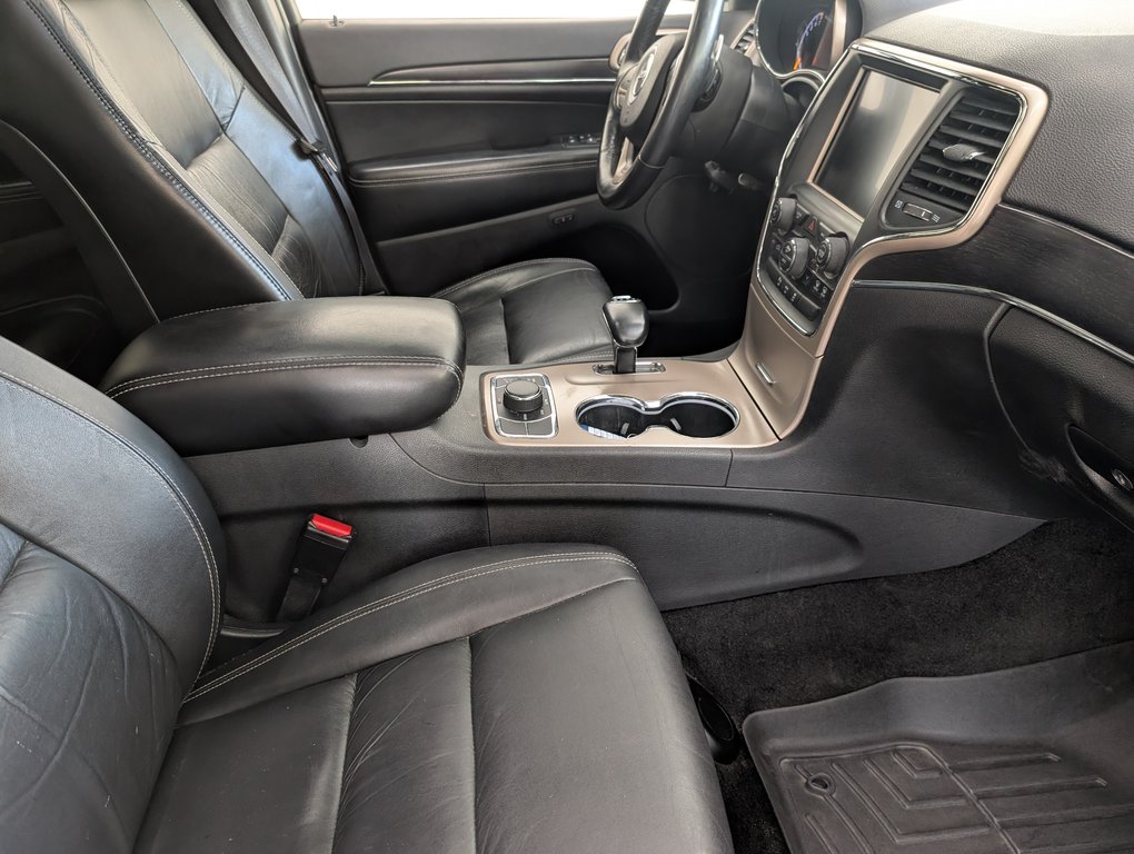 Jeep Grand Cherokee Limited AWD, 2014 à Magog, Québec - 8 - w1024h768px