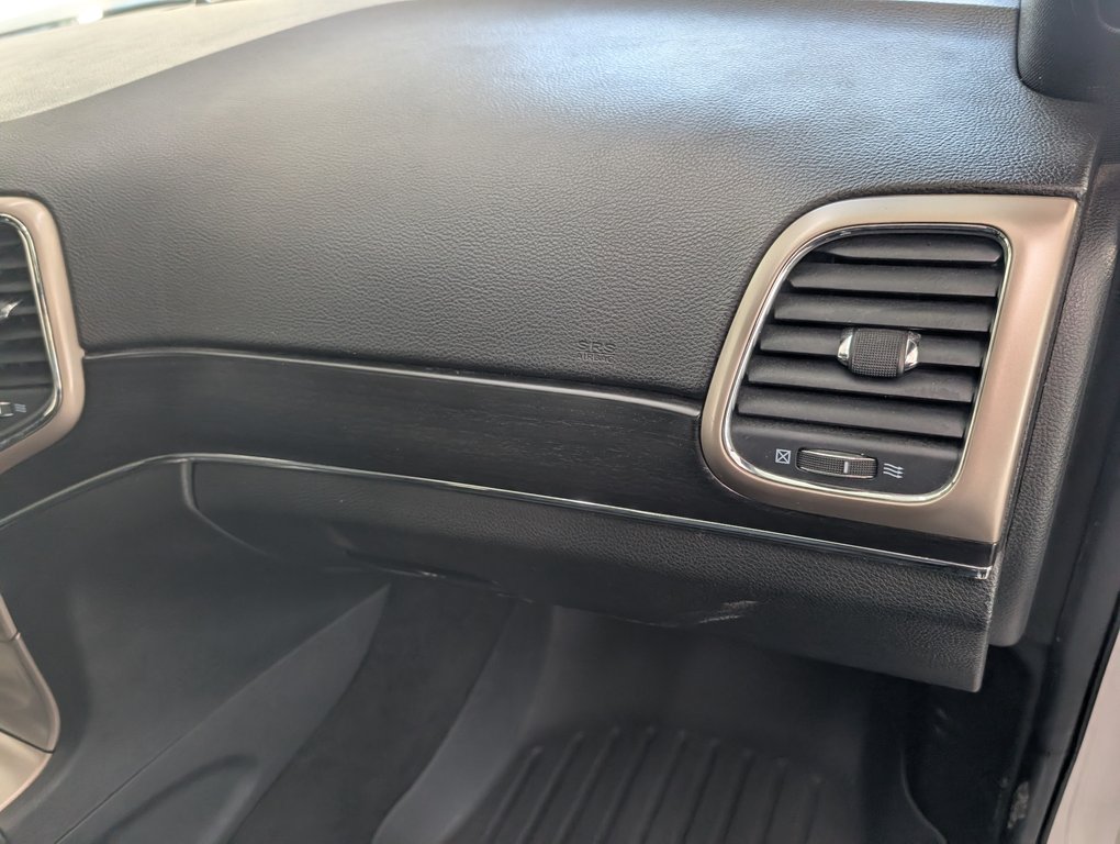 Jeep Grand Cherokee Limited AWD, 2014 à Magog, Québec - 9 - w1024h768px