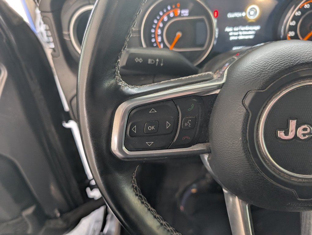 2021 Jeep Wrangler Unlimited Sahara 4X4 in Magog, Quebec - 15 - w1024h768px