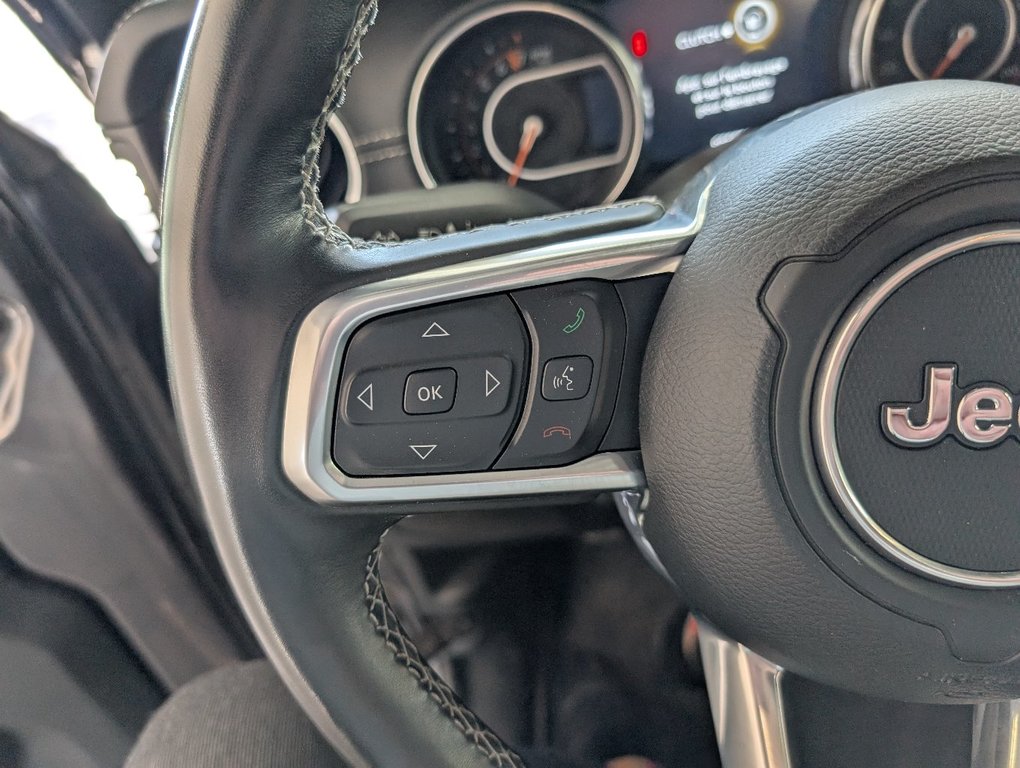 2021 Jeep Wrangler Unlimited Sahara 4X4, in Magog, Quebec - 19 - w1024h768px