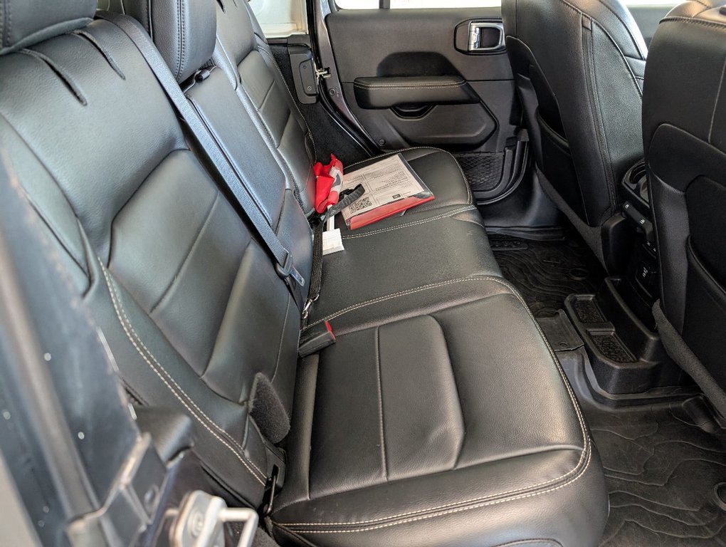 2021 Jeep Wrangler Unlimited Sahara 4X4, in Magog, Quebec - 8 - w1024h768px
