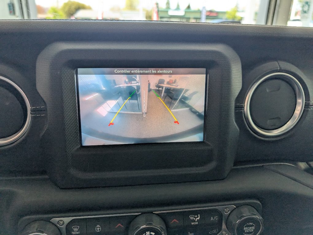 2021 Jeep Wrangler Unlimited Sahara 4X4, in Magog, Quebec - 18 - w1024h768px