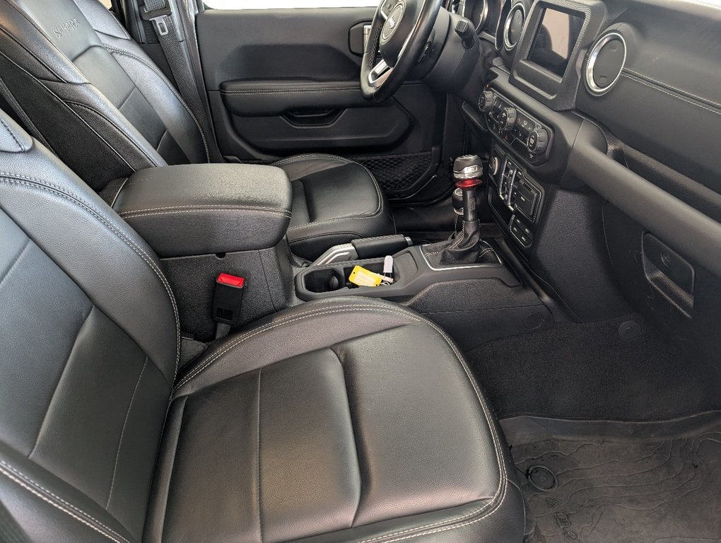 2021 Jeep Wrangler Unlimited Sahara 4X4, in Magog, Quebec - 9 - w1024h768px
