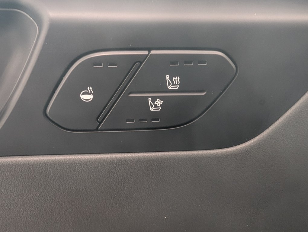 2024 Kia EV9 Land AWD, in Magog, Quebec - 16 - w1024h768px