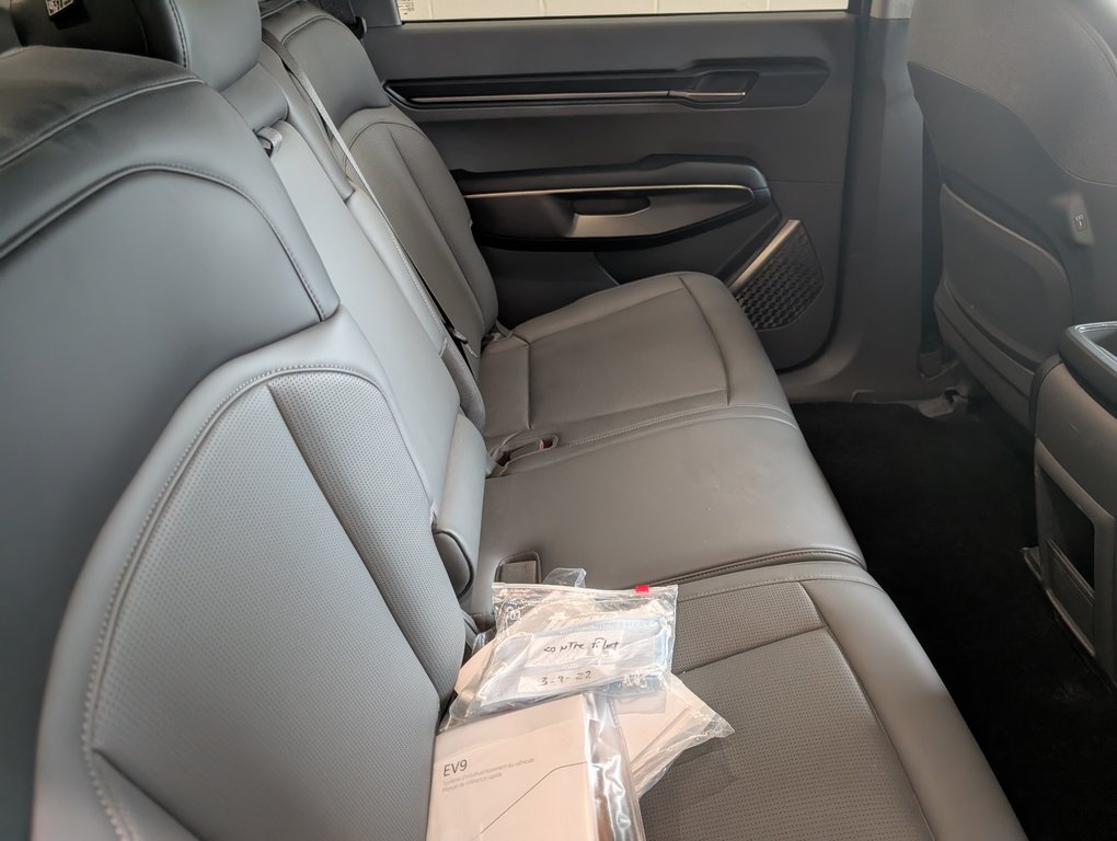 2024 Kia EV9 Land AWD, in Magog, Quebec - 7 - w1024h768px