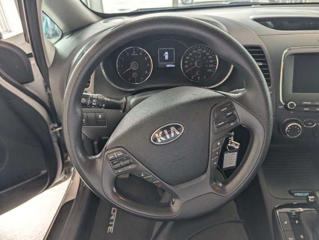 Kia Forte LX+, AUTOMATIQUE, A/C, 2017 à Magog, Québec - 13 - w1024h768px