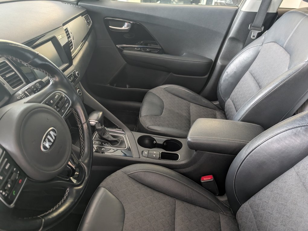 2018 Kia Niro EX PREMIUM in Magog, Quebec - 9 - w1024h768px