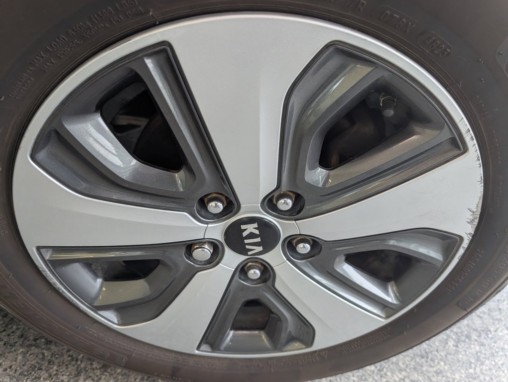 2018 Kia Niro EX PREMIUM in Magog, Quebec - 22 - w1024h768px