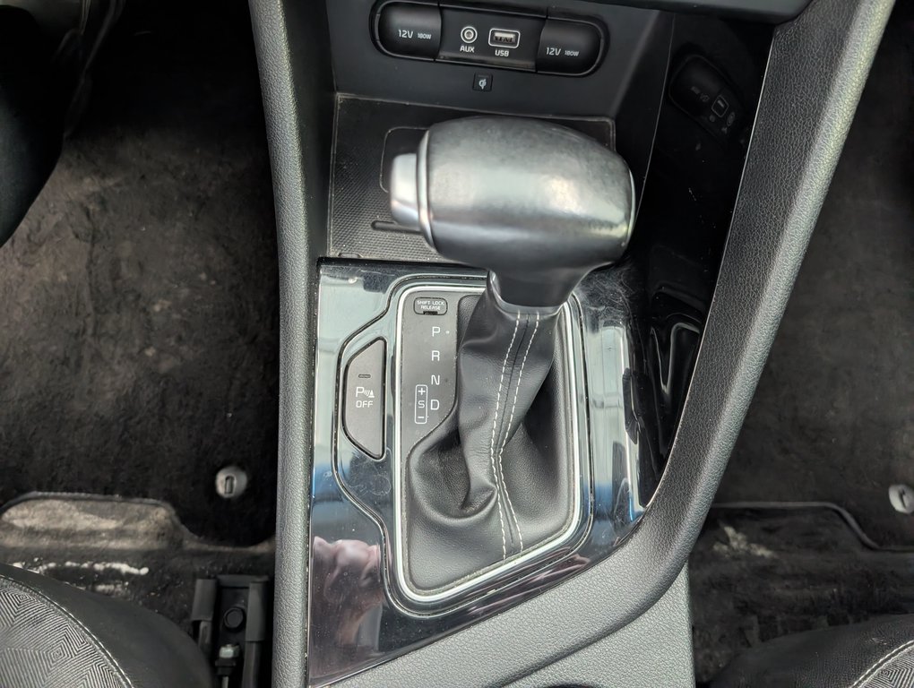 2018 Kia Niro EX PREMIUM in Magog, Quebec - 15 - w1024h768px
