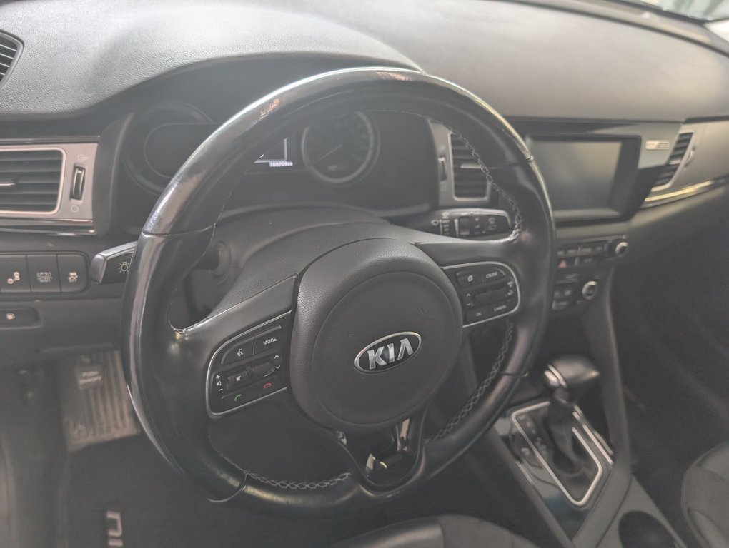 2018 Kia Niro EX PREMIUM in Magog, Quebec - 10 - w1024h768px