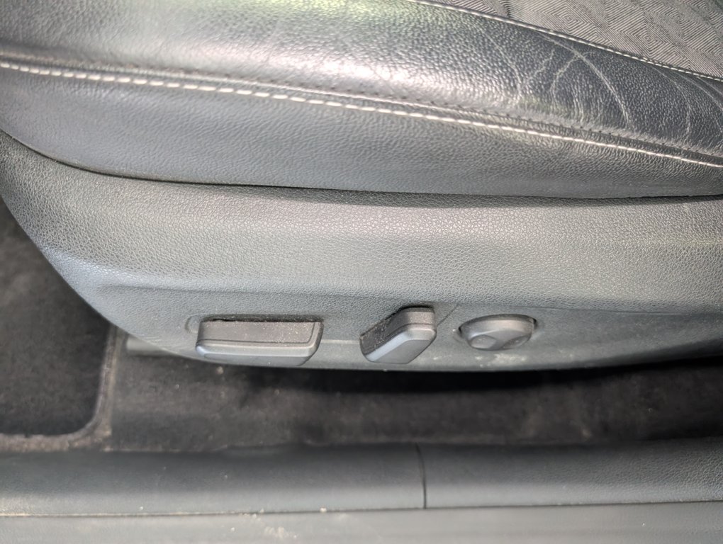 2018 Kia Niro EX PREMIUM in Magog, Quebec - 11 - w1024h768px