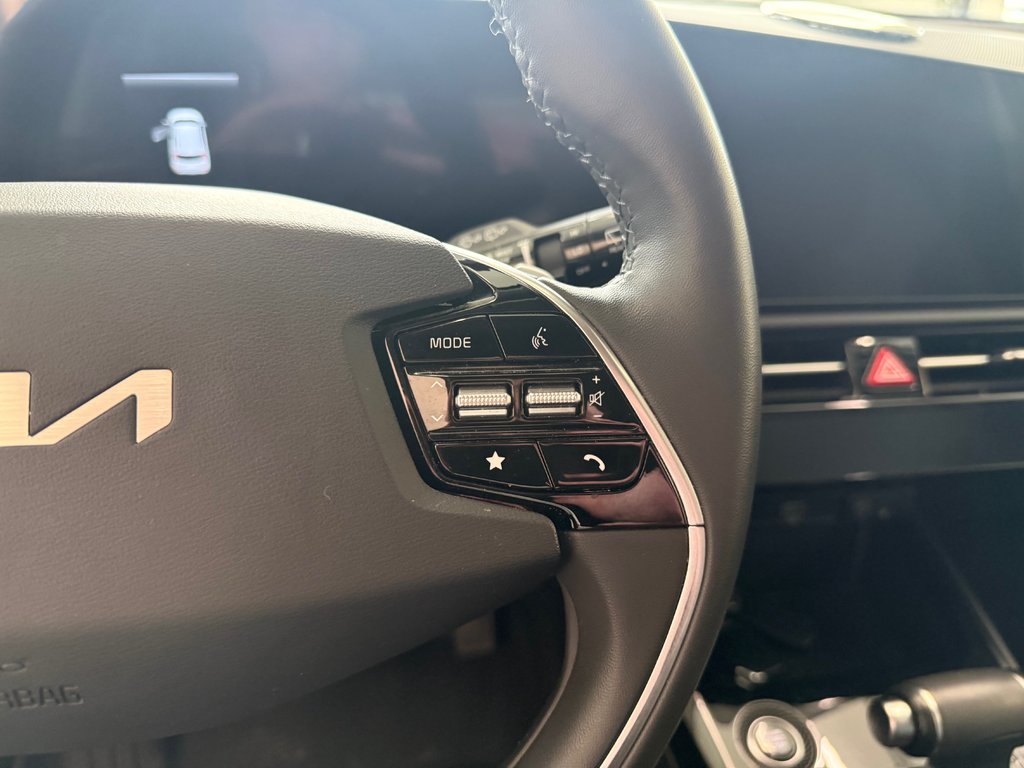 Kia Niro EX 2024 à Magog, Québec - 17 - w1024h768px