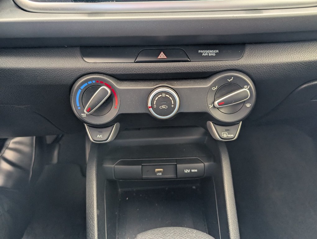 2023 Kia Rio 5-door LX PLUS in Magog, Quebec - 18 - w1024h768px