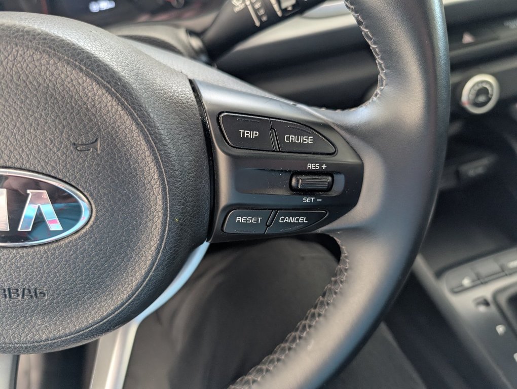 2023 Kia Rio 5-door LX PLUS in Magog, Quebec - 20 - w1024h768px