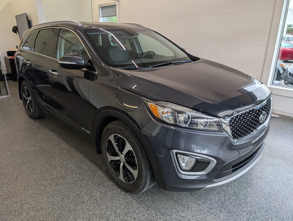 2017 Kia Sorento EX AWD in Magog, Quebec - 1 - w1024h768px
