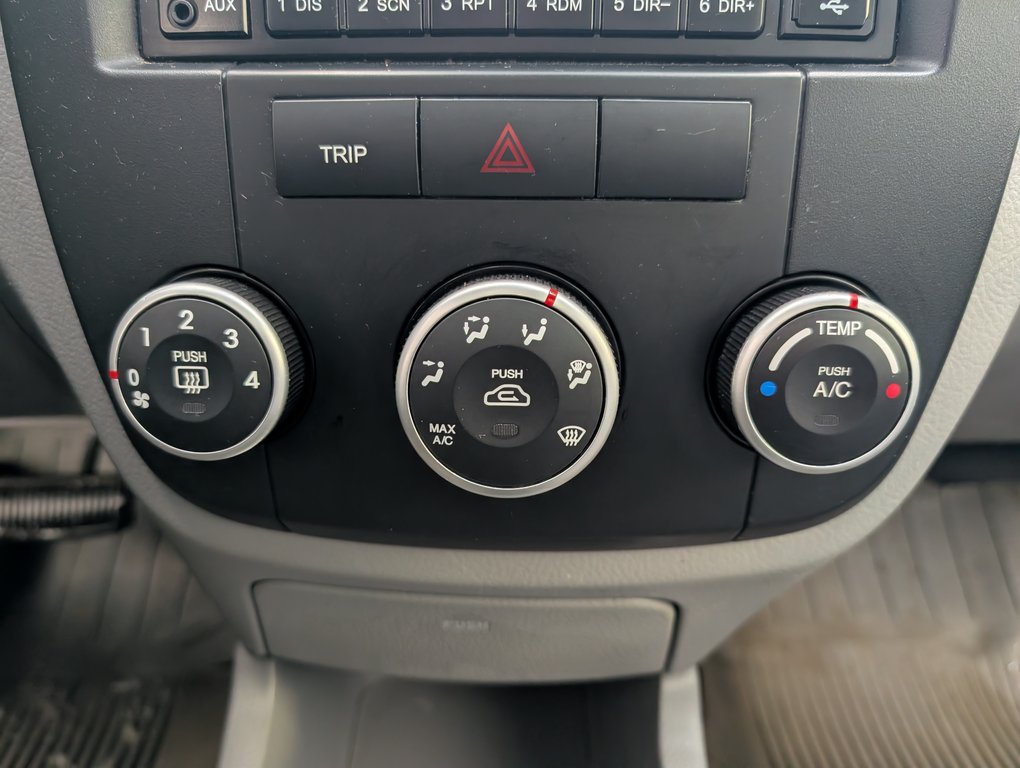 2009 Kia Spectra LX, AUTOMATIQUE, in Magog, Quebec - 15 - w1024h768px