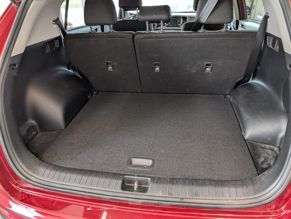 2017 Kia Sportage LX in Magog, Quebec - 7 - w1024h768px