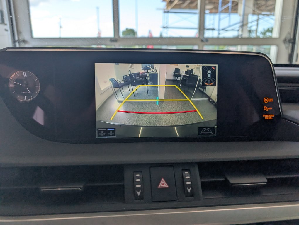 Lexus ES 350 SIGNATURE 2019 à Magog, Québec - 23 - w1024h768px