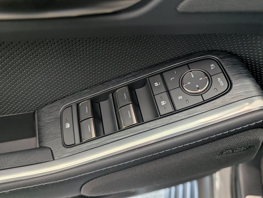 Lexus GX 550 OVERTRAIL + 2025 à Magog, Québec - 14 - w1024h768px