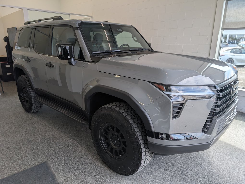 Lexus GX 550 OVERTRAIL + 2025 à Magog, Québec - 1 - w1024h768px