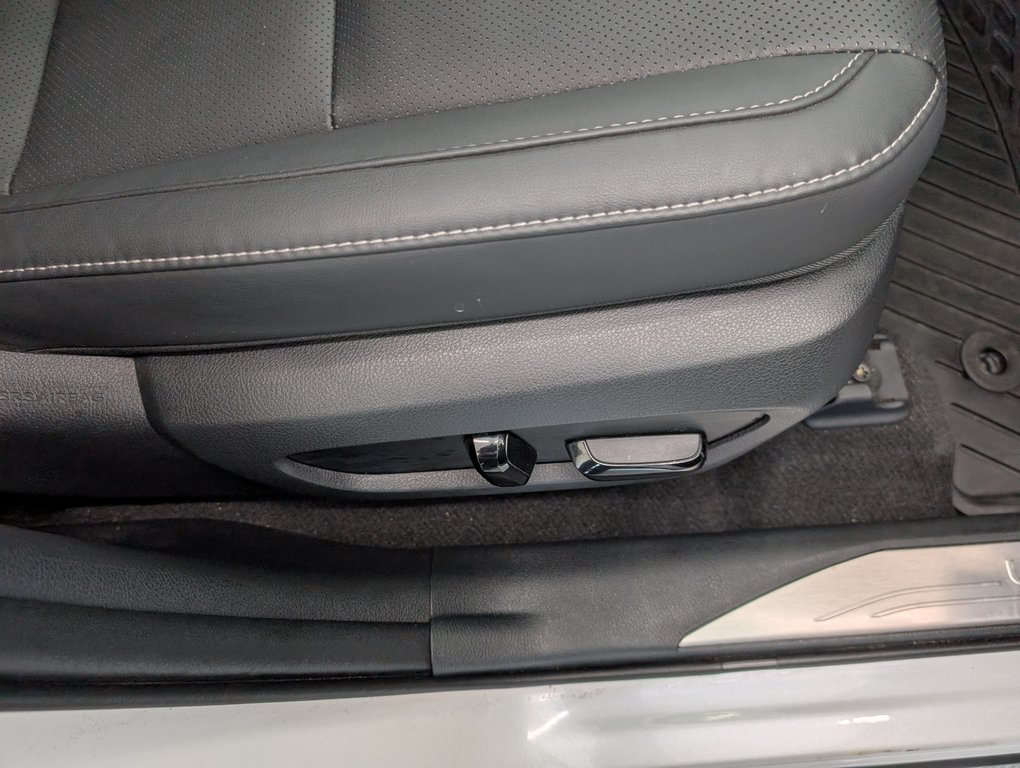 2024 Lexus NX 350h PREMIUM, in Magog, Quebec - 11 - w1024h768px