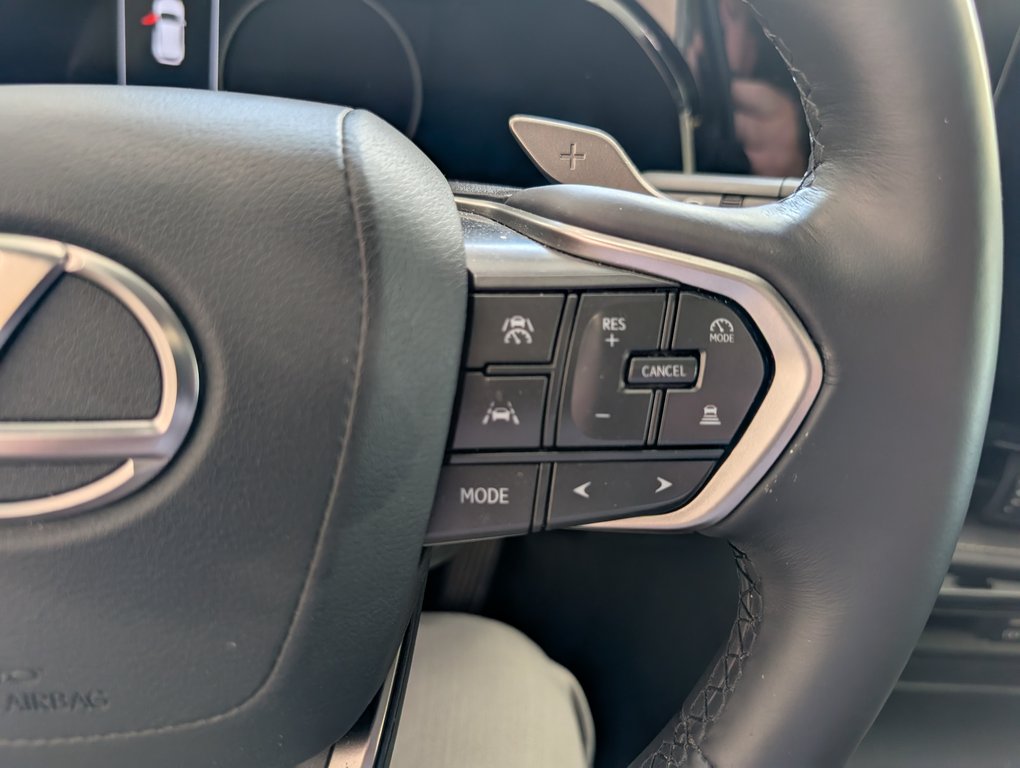 2024 Lexus NX 350h PREMIUM, in Magog, Quebec - 21 - w1024h768px