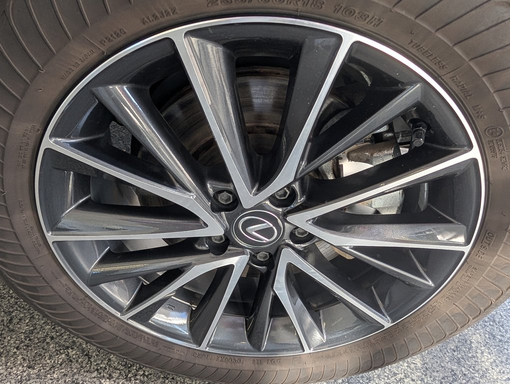 2024 Lexus NX 350h PREMIUM, in Magog, Quebec - 25 - w1024h768px