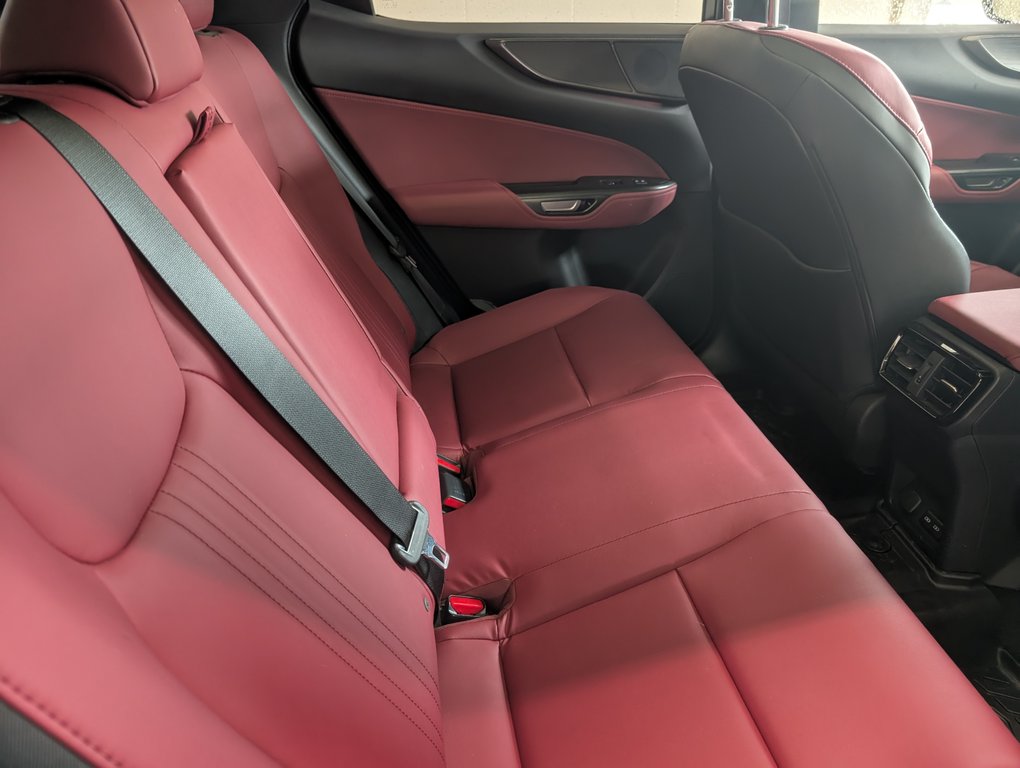 Lexus NX 350H GROUPE ULTRA LUXE 2024 à Magog, Québec - 7 - w1024h768px