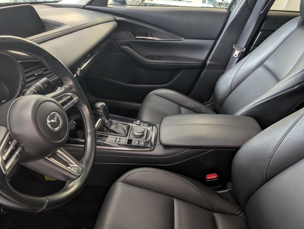 2022 Mazda CX-30 GS AWD, in Magog, Quebec - 11 - w1024h768px