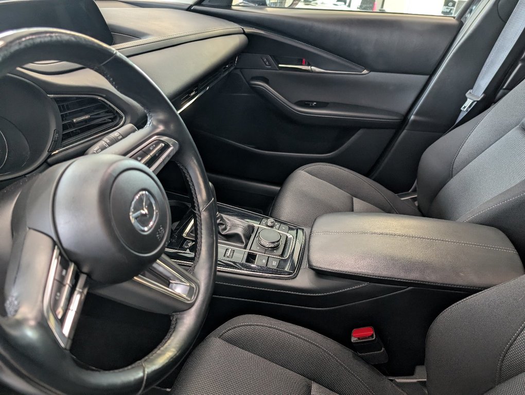 2023 Mazda CX-30 GS AWD in Magog, Quebec - 11 - w1024h768px