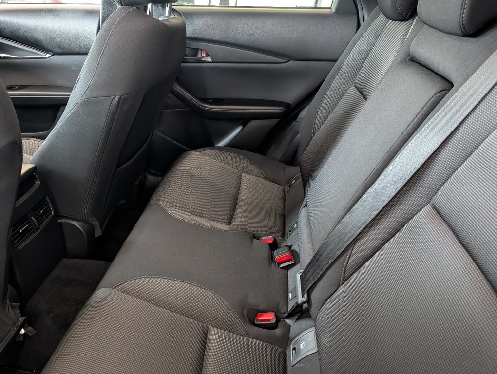 2023 Mazda CX-30 GS AWD in Magog, Quebec - 10 - w1024h768px