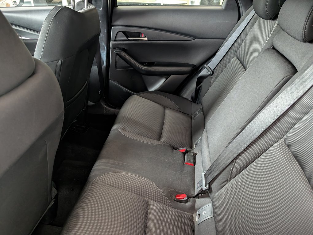 2023 Mazda CX-30 GS AWD in Magog, Quebec - 10 - w1024h768px