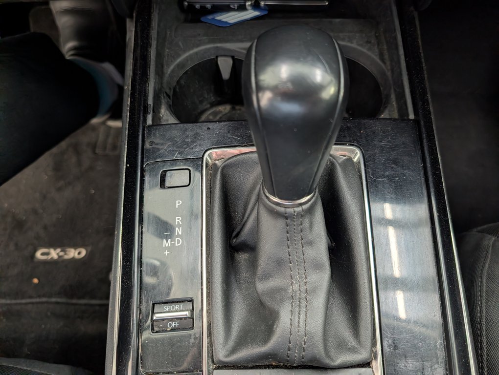 2023 Mazda CX-30 GS AWD in Magog, Quebec - 16 - w1024h768px