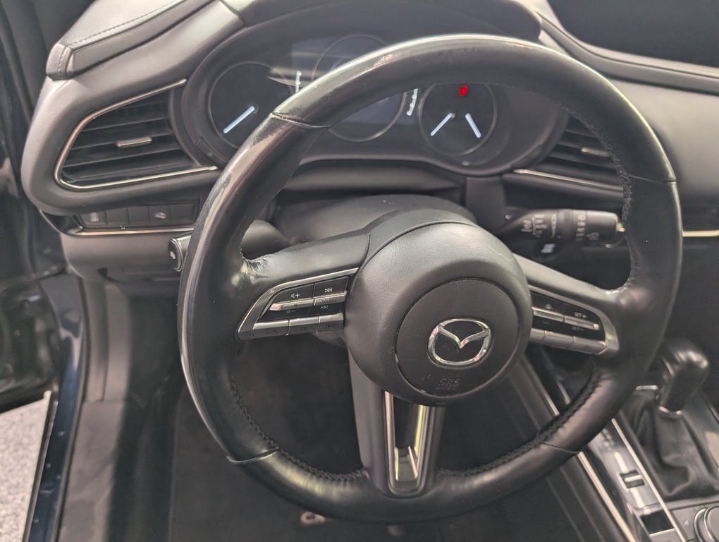 2023 Mazda CX-30 GS AWD in Magog, Quebec - 12 - w1024h768px