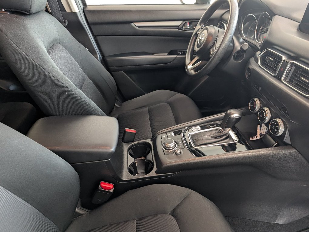 Mazda CX-5 GX AWD, 2020 à Magog, Québec - 9 - w1024h768px