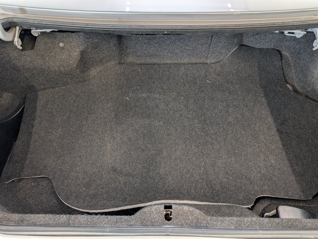 Mazda MX-5 Miata CONVERTIBLE, CUIR, 2004 à Magog, Québec - 17 - w1024h768px