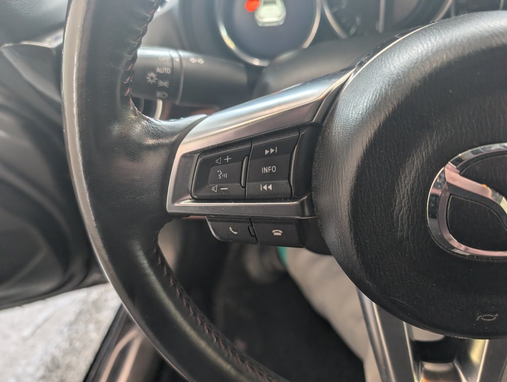 2019 Mazda MX-5 RF GT in Magog, Quebec - 15 - w1024h768px