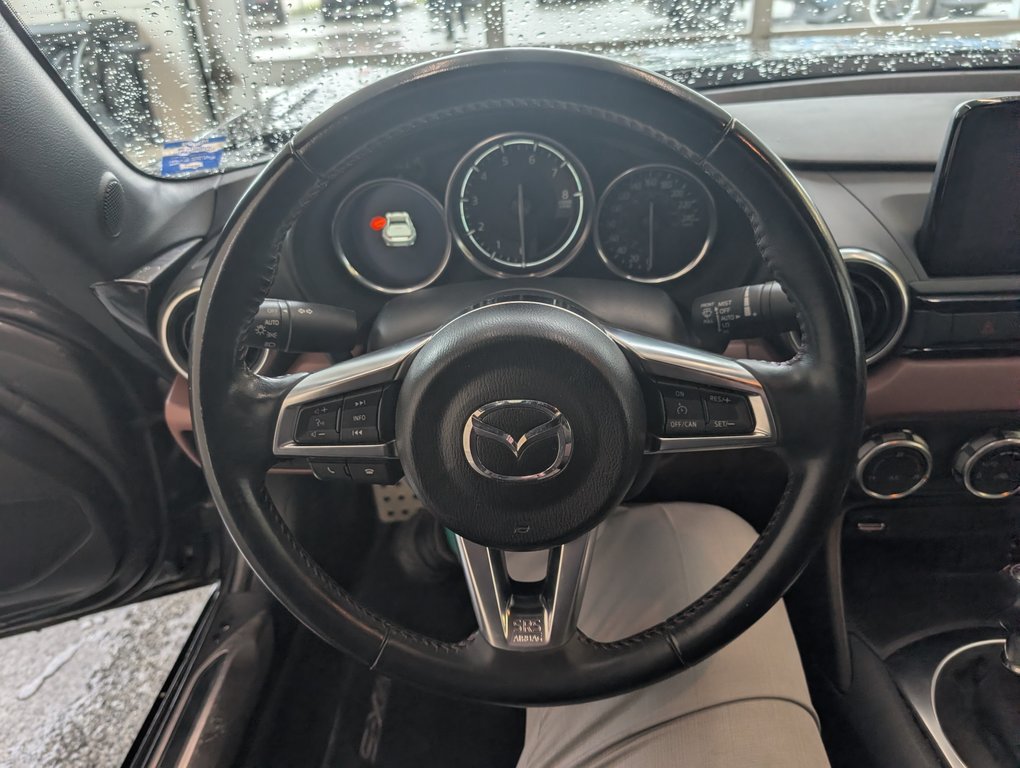 2019 Mazda MX-5 RF GT in Magog, Quebec - 11 - w1024h768px