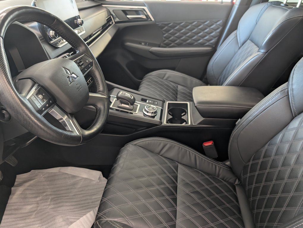 Mitsubishi Outlander SEL AWD, GARANTIE JUSQU EN 2026 2022 à Magog, Québec - 14 - w1024h768px