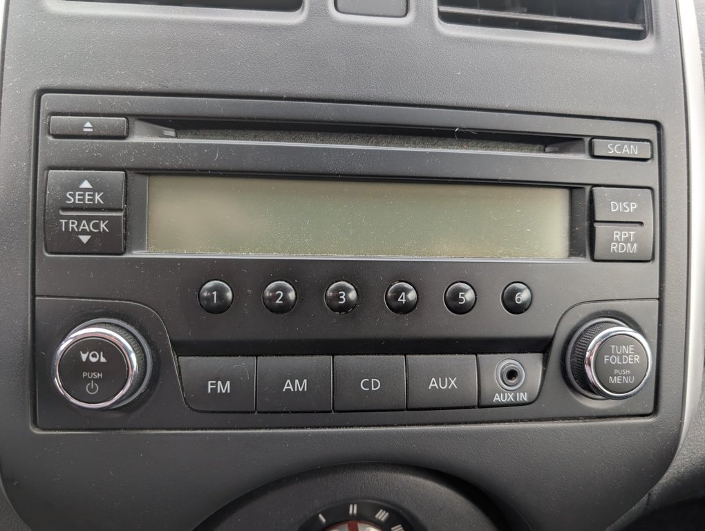 2015 Nissan Micra S, in Magog, Quebec - 11 - w1024h768px