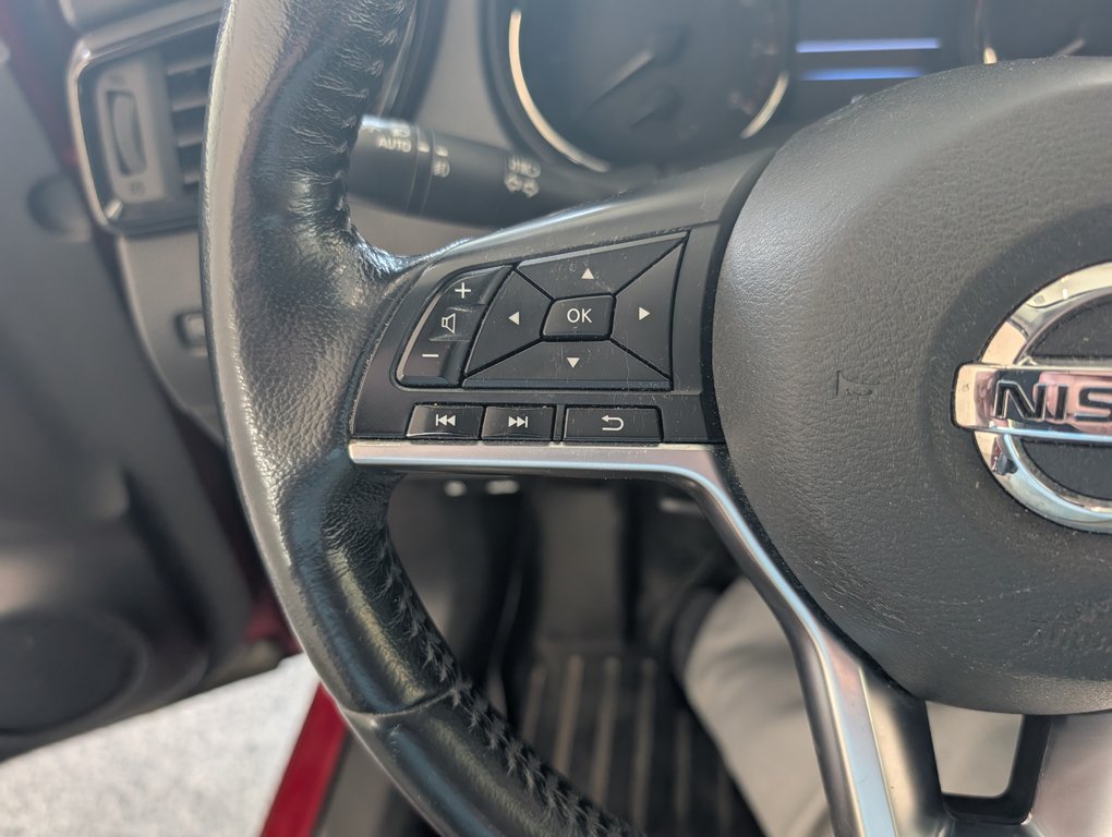 2019 Nissan Qashqai SL AWD in Magog, Quebec - 19 - w1024h768px