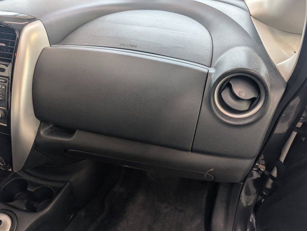 2016 Nissan Versa Note SV in Magog, Quebec - 9 - w1024h768px